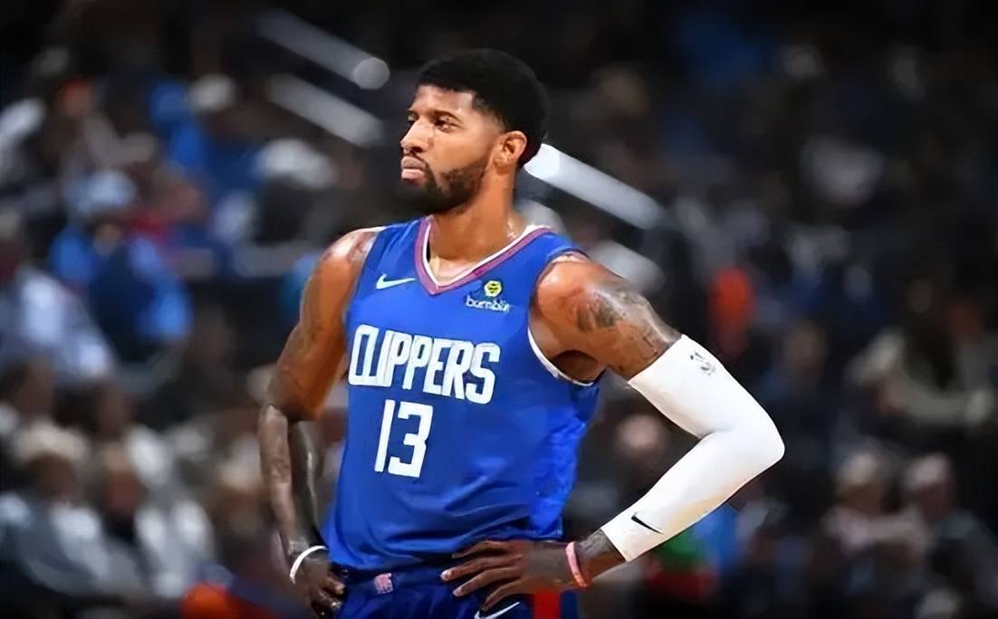 米奇：福克斯是我们为数不多打过硬仗的 球队需稳定性时他很稳定（米奇盛赞福克斯：少数能扛硬仗者，球队需要稳定时他最可靠）