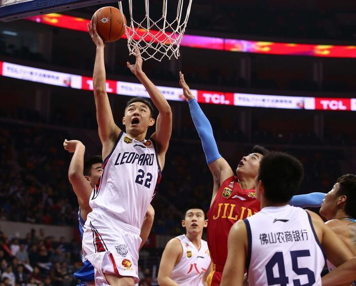 米体预测罗马vs那不勒斯首发：迪巴拉pk霍伊伦，苏莱在列（米体前瞻罗马对阵那不勒斯首发：迪巴拉对决霍伊伦，苏莱入选）