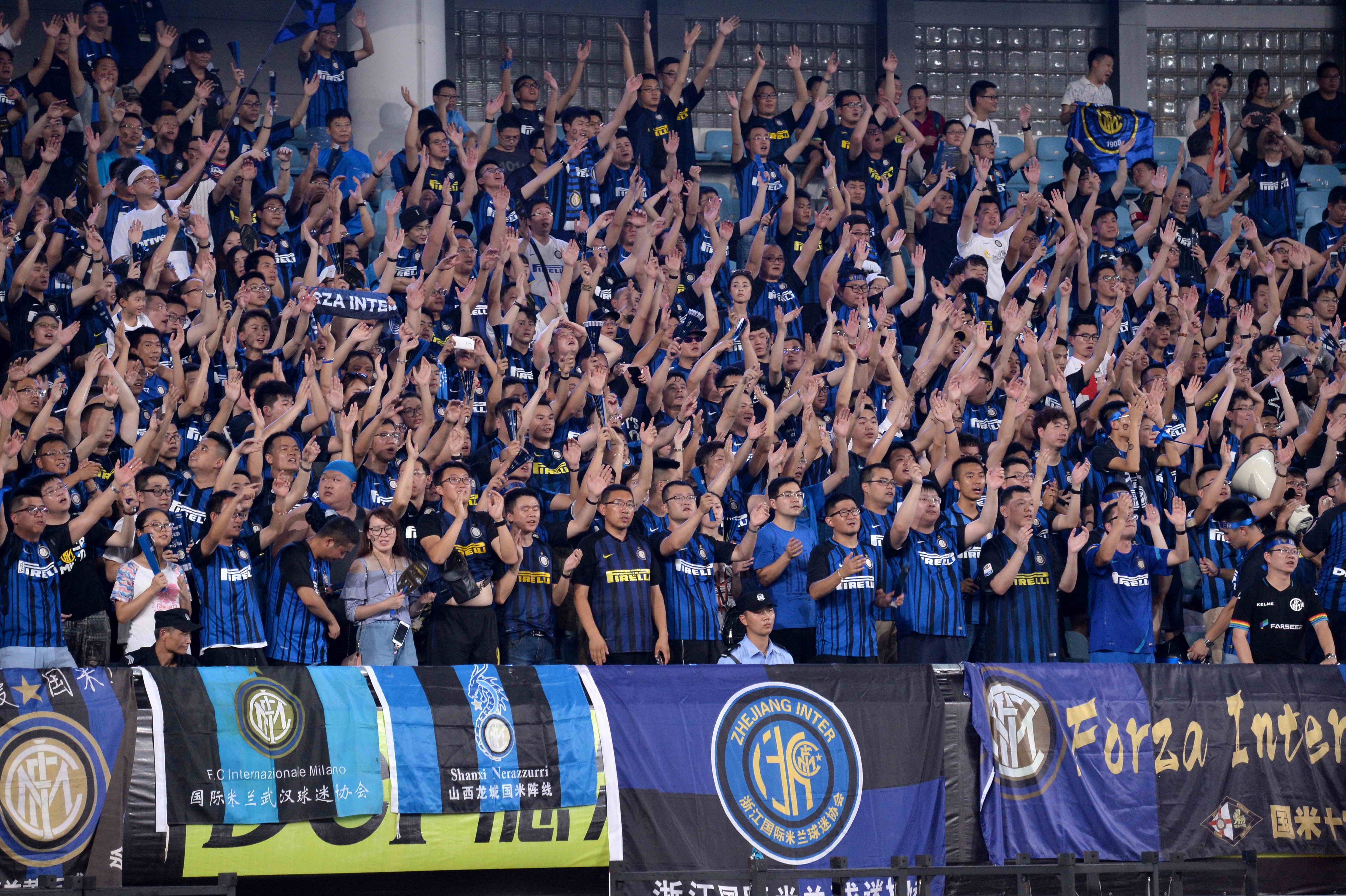 詹姆斯放弃得分上双记录，最后一传助攻八村垒绝杀，湖人险胜猛龙（舍弃两位数得分纪录，詹姆斯末秒妙传八村垒完成绝杀，湖人险胜猛龙）