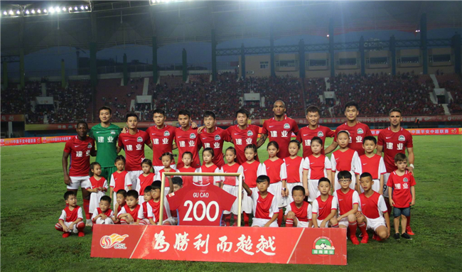 广东93-106山西2喜2忧！奎因+王洪泽太好用，杜润旺张皓嘉纯废！（广东93-106不敌山西，喜忧各半：奎因与王洪泽高效，杜润旺、张皓嘉状态低迷）