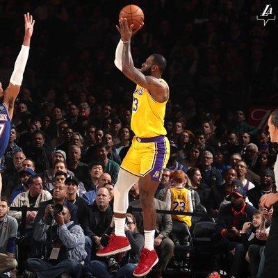 雷迪克：他今年的表现应该入选全明星，这对他意义重大（雷迪克：他本季表现配得上全明星，这对他意义重大）