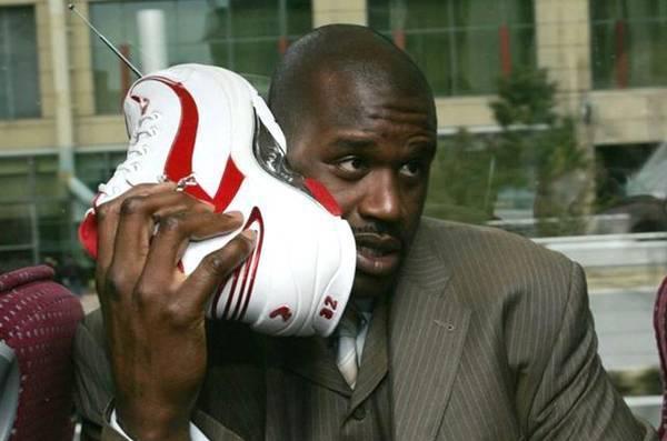 科莫利：已与DV9约定赛季结束再谈续约；冬窗目前还没特别计划（科莫利：与DV9约定赛季后再谈续约，冬窗暂无特别安排）