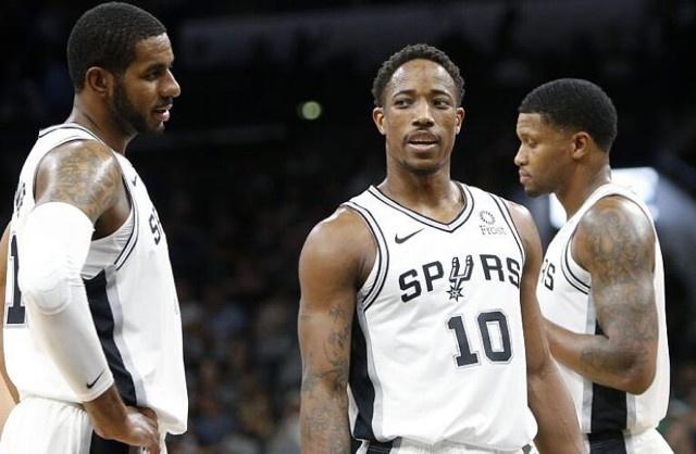 浮嶋敏：对手的阵型与我们预测不同，球员花了一些时间去适应（浮嶋敏：对手阵型出乎预期，球员花了些时间完成适应）