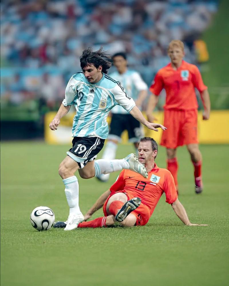 南通发布：南通市委书记、市长参加“苏超”南通队凯旋欢迎会（南通发布：“苏超”南通队凯旋欢迎会，市委书记、市长出席）