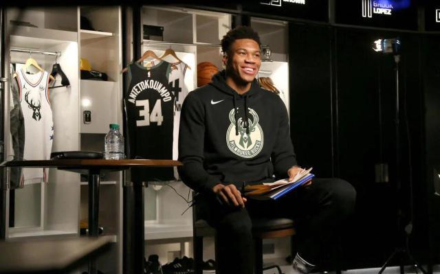 荷甲战报：诺约克斯梅开二度，SBV精英2-1战胜阿贾克斯（荷甲：诺约克斯双响，SBV精英2-1力克阿贾克斯）