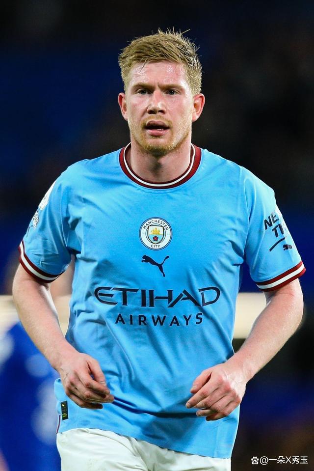 Shams：卡梅隆-约翰逊右膝骨挫伤 预计将缺席一段时间（Shams：卡梅隆-约翰逊右膝骨挫伤，预计将缺阵一段时日）