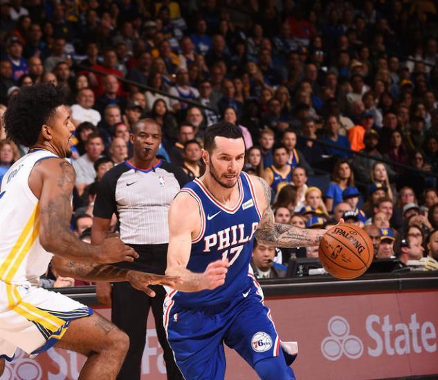 亚冠卡位生死战！布里兰主场无敌争出线，江原FC客场搏命追积分（亚冠关键卡位战：布里兰主场强势冲击出线，江原FC客场背水抢分）