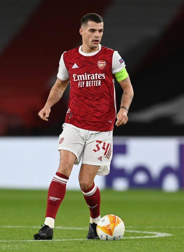 阿迪达斯官方：22款2026年国家队球衣将于11月6日开始发售（阿迪达斯官宣：2026年国家队22款球衣将于11月6日开售）